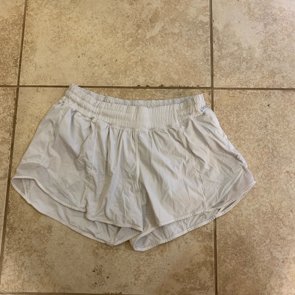 White lulu hotty hot great condition